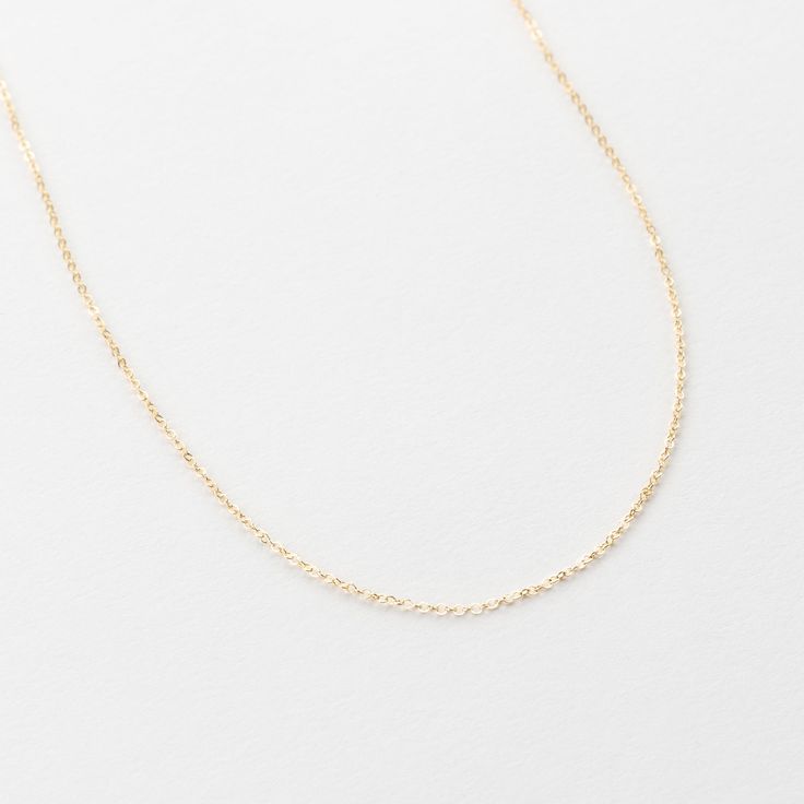 Zarte dünne Kette extrem zierlich Schichtung Kette / dünne | Etsy Classic Rose Gold Necklace, Classic Rose Gold Necklace With Gold Chain, Minimalist Rose Gold Link Necklace, Minimalist Rose Gold Necklace With Cable Chain, Classic Rose Gold Charm Necklace With Clavicle Chain, Delicate 14k Gold Necklaces With Delicate Chain, Rose Gold Minimalist Cable Chain Necklace, Minimalist Rose Gold Cable Chain Necklace, Everyday Delicate Rose Gold Chain Necklace