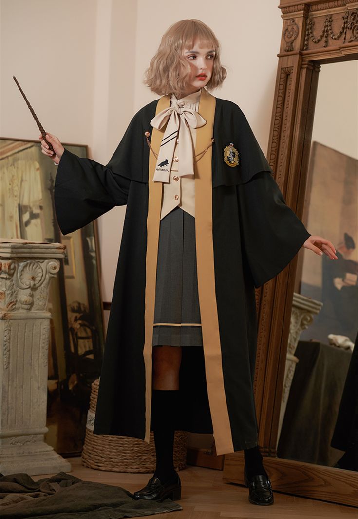 This price is for a robe and a detachable chain at chest only, others are not included. This harry potter robe is suitable for adult Halloween costumes. Material:Polyester Size Small Size Short Version Long Version Full Length 102.5 112.5 127.5 Bust 112.5 112.5 112.5 Sleeve Length 50 52 52 Shoulders 42.5 42.5 42.5 Harry Potter Uniform, Hufflepuff Outfit, Harry Potter Robes, Cloak Coat, Wizard School, Harry Potter Hufflepuff, Harry Potter Costume, Harry Potter Outfits, Cape Style