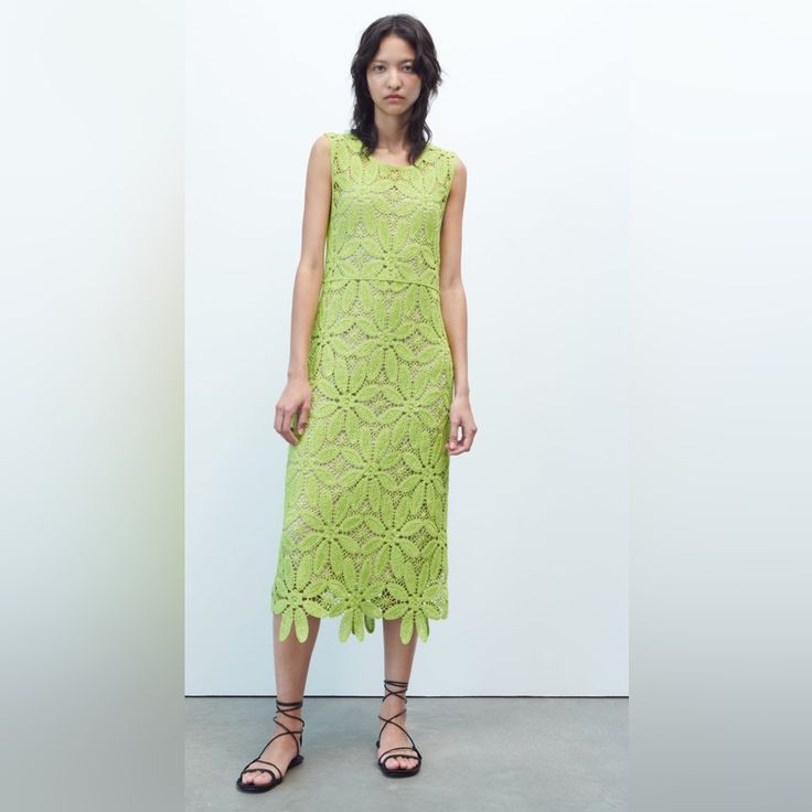 Zara Macram Knit Dress Beautiful Green Midi Lace Dress For Summer, Green Lace Midi Dress For Summer, Green Lace Midi-length Dress For Summer, Elegant Green Crochet Summer Dress, Elegant Green Crochet Dress For Summer, Spring Lace Crochet Midi Dress, Spring Lace Crochet Dress In Midi Length, Spring Lace Crochet Dress Midi Length, Green Midi Length Lace Dress For Spring