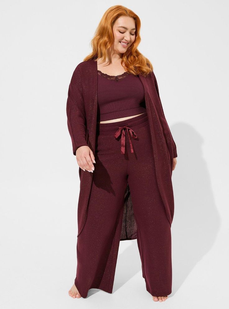 Super Soft Plush Cocoon Lounge CardiganSuper Soft Plush Cocoon Lounge Cardigan, WINETASTING GOLD SHIMMER Lounge Wear Plus Size Style, Plus Size Comfy Outfits, Plus Size Lounge Wear, Women Lounge Wear, Lounge Wear Plus Size, Fall Pajamas, Lounge Cardigan, Lounge Jumpsuit, Cozy Sleepwear