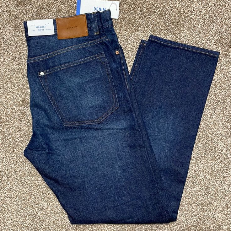 Brand New With Tags &Denim By H&M Straight Leg Size Men’s 32/32 Dark Wash Denim Jeans Button Fly Five Pockets Belt Loops Around The Waistline Soft And Comfortable 100% Cotton Feel Free To Ask Any Questions! Tons More Clothing Available In My Shop Bundle And Save With Combined Shipping All Orders Ship Within 24hrs Of Purchase From A Smoke-Free Home Thanks For Shopping! Slim Jeans Medium Wash With Pockets, Slim Fit Medium Wash Jeans With Pockets, Medium Wash Slim Denim Jeans, Straight Denim Blue Bottoms, Slim Dark Wash Pants With Pockets, Standard Cut Denim Jeans For Work, Slim Fit Medium Wash Pants With Pockets, Dark Wash Straight Jeans With Pockets, Medium Wash Straight Fit Denim Pants