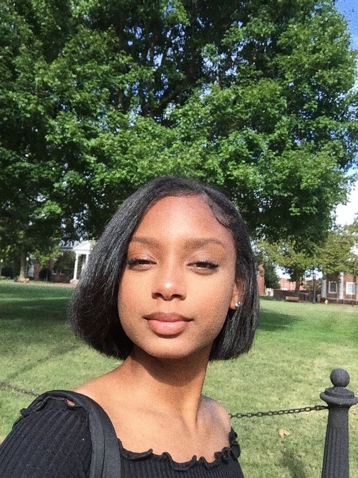 Jawline Bob Haircut Black Women, Short Natural Hair Bob Black Women, Short Hair On Round Face Black Women, Short Natural Hairstyles Straightened, Chin Length Bob Black Women, Short Relaxed Hair Styles, Short Flat Ironed Natural Hair, How To Style Short Relaxed Hair, Bob Cut Black Women