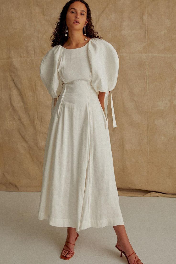 White Midi Dress Casual, Long Puffy Sleeve Dress, Aje Dress, Maxi White Dress, Silk Linen, Mode Hijab, Mode Inspo, Midi Length Dress, White Maxi Dresses