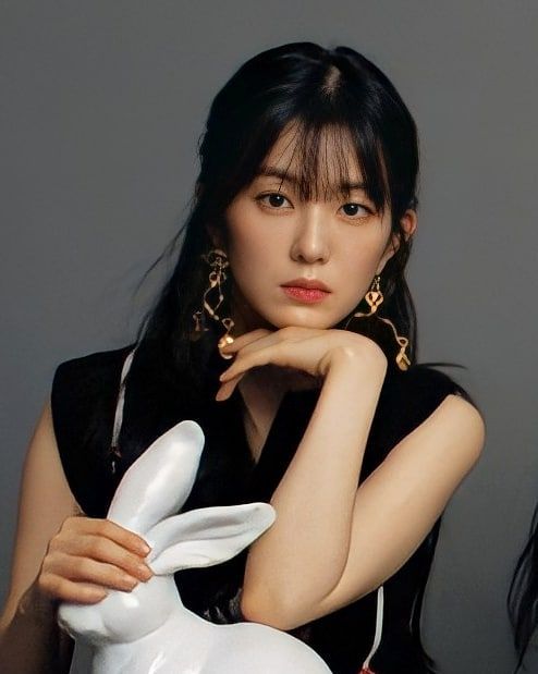 Irene Formal, Irene Red Velvet Photoshoot, Velvet Photoshoot, Red Velvet Photoshoot, Irene Red Velvet, Interview Magazine, Bae Joohyun, Red Velvet Irene, Velvet Fashion