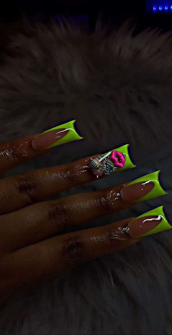 Penny Proud Nails, Colored Acrylic Nails Short, Medium Junk Nails, Black People Nails, Duck Nails Design, Acrylic Nails Short Square, Acrylic Nails Short, Nails Short Square, Neon Green Nails