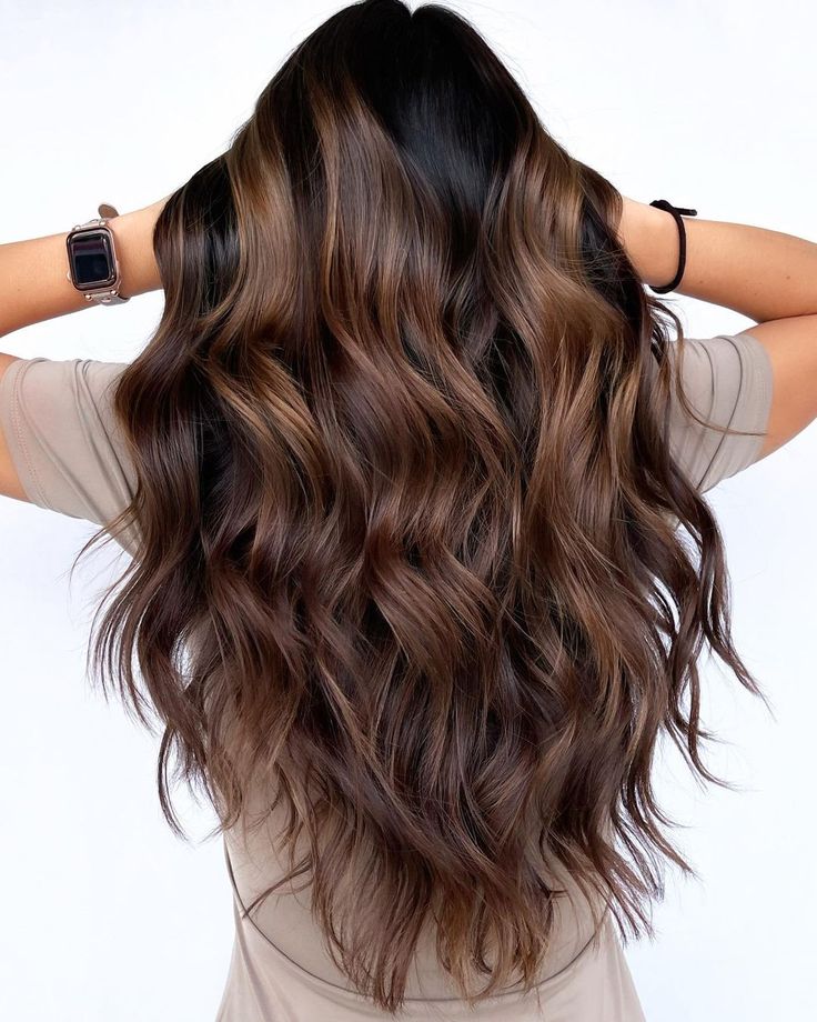 Melissa Maloney | Balayage Edu on Instagram: “This is my dream hair 👆🏻 Here’s the formula breakdown 👇🏻 This formula controls unwanted brass while adding a bit of the most beautiful…” Redken Formulas Brown Caramel Highlights, Caramel Brown Hair Formula Redken, Brunette Balayage Hair Redken Formula, Brunette Balayage Redken Formula, Lighter Brown Hair Color, Balayage Dark Brown Hair, Carmel Balayage Partial, Balayage Dark Brown, Caramel Highlights On Brown Hair