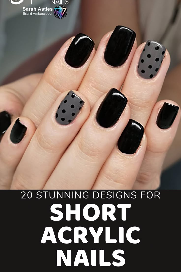 Two Color Nails Acrylic, Cute Short Acrylic Nails Ideas Simple, Black Gel Nail Designs Short, Black Acrylic Nails Coffin Short, Nails With Dots Simple, Fun Black Nails, Short Black Nails Designs, Black Short Nails Ideas, Short Black Nail Designs