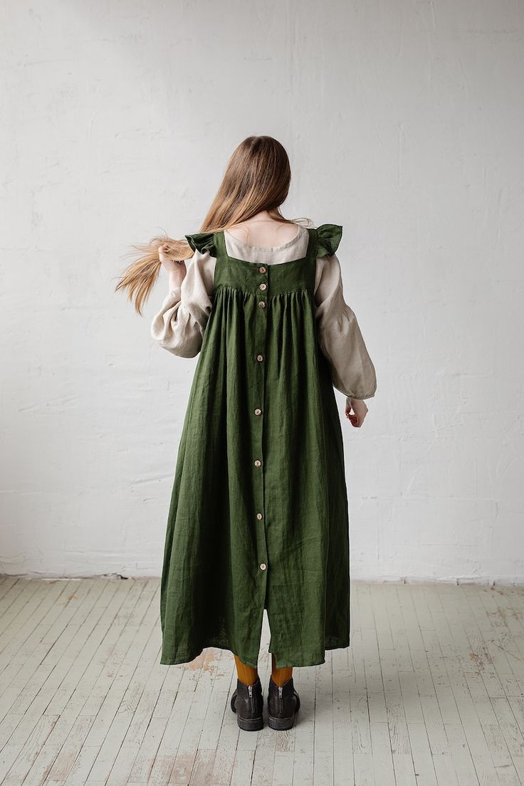 Forest Green Prairie Dress Linen Dress With Flutter Sleeves - Etsy Australia Dress With Wings, Linen Apron Dress, Moda Kimono, Dress With Flutter Sleeves, Mode Kimono, Linen Dress Women, Dress Linen, Womens Aprons, Apron Dress