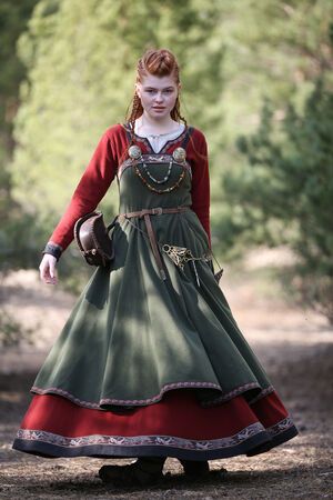 Viking Dress Woman, Viking Clothing Women, Viking Women Clothing, Winter Viking, Burnt Terracotta, Viking Apron, Viking Apron Dress, Norwegian Clothing, Viking Embroidery