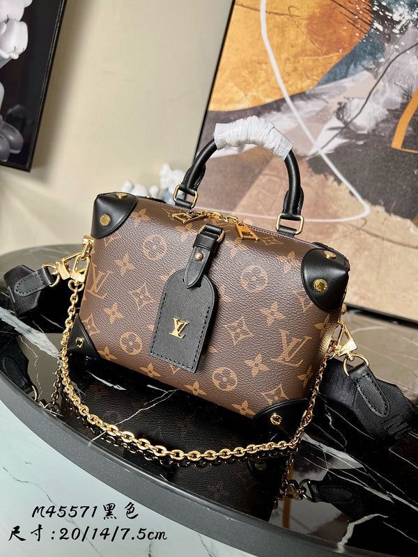 LUB Fashion Lu-Vi Bags - 16856 A+ Excellent Quality copies; Contact us if you've any questions in your mind. Purses Luxury, Fan Fashion, Trendy Tote, Designer Bags, Hand Bag, Evening Bags, Size 20, Mini Bag, Louis Vuitton Bag