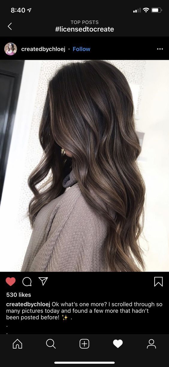 Warm Scarves, Black Hair Balayage, Brown Hair Inspo, Brunette Hair With Highlights, Dark Hair With Highlights, Brown Hair With Blonde Highlights, Brunette Balayage Hair, Brown Hair Balayage, Balayage Brunette