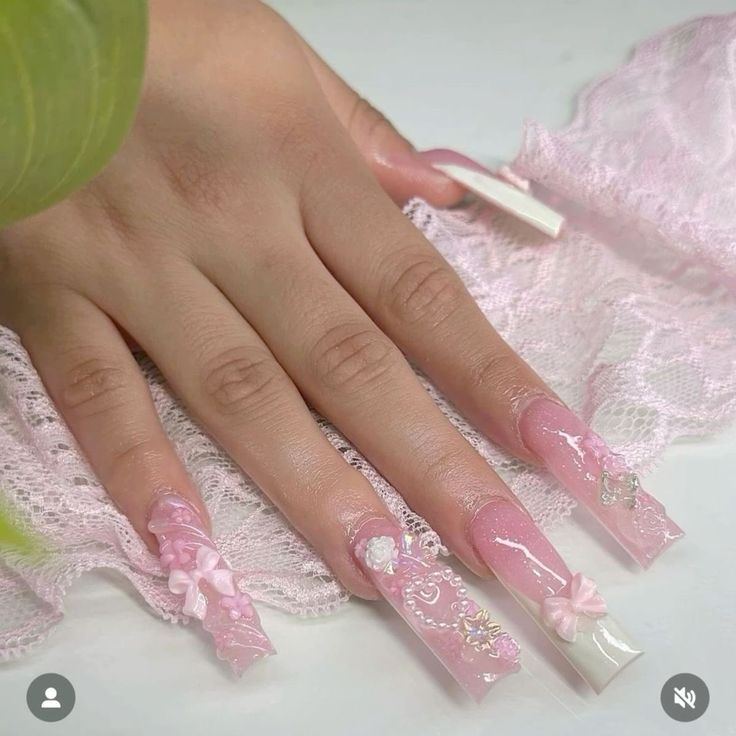 Nails Asian, Quinceanera Nails, Asian Nails, Cute Acrylic Nail Designs, Inspired Nails, Hello Kitty Nails, Really Cute Nails, Bling Acrylic Nails, Kawaii Nails