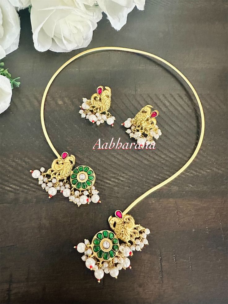 Matte gold finish, peacock design, kundan jadau trendy hasli with earrings Earrings length : 1.25" **Color may slightly vary due to lighting used in photography Kundan Bangles, Polki Earrings, Peacock Design, Cz Jewelry, Blue Flower, Green Flowers, Matte Gold, Designer Earrings, Gold Finish