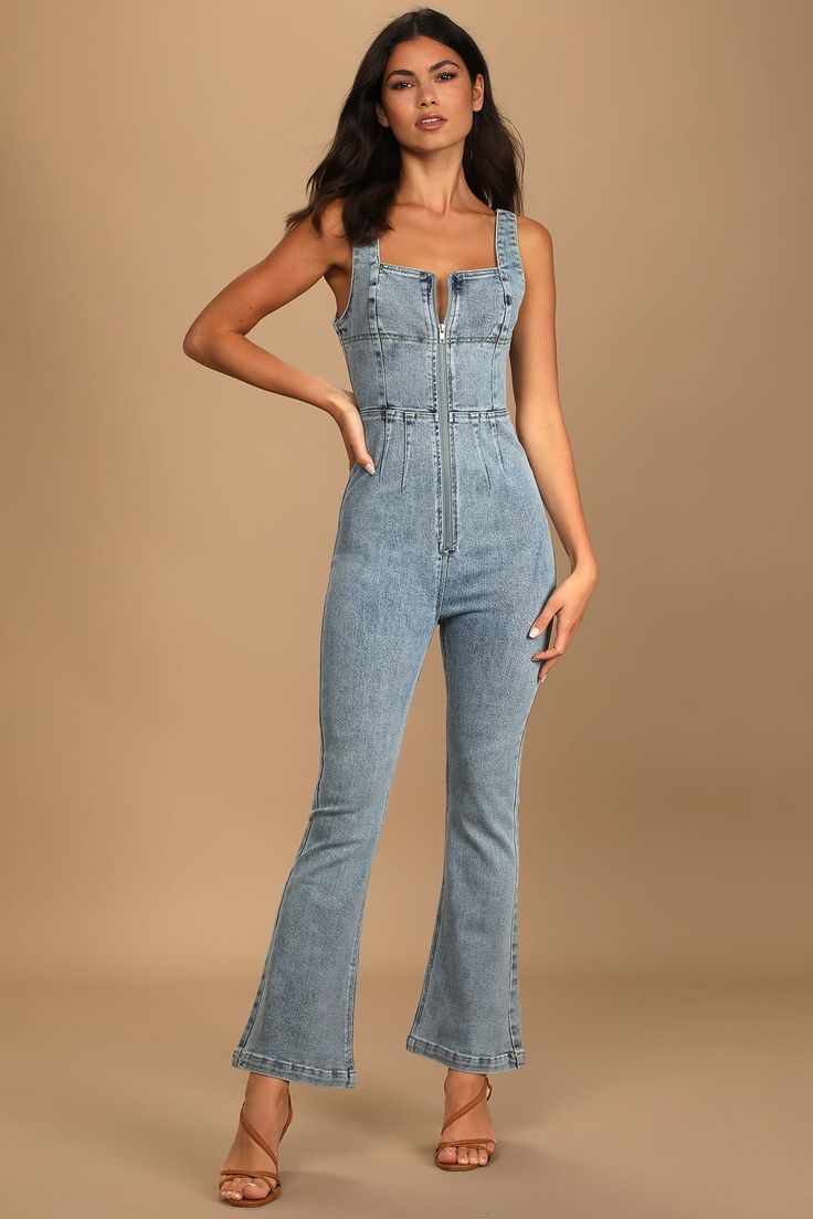 Light Wash Denim Jumpsuit - Flared Jumpsuit - Zip-Front Jumpsuit - Lulus Denim Jumpsuit Family Photos, Denim Flare Jumpsuit, Dressy Denim Outfits For Women, Sohni Ahmed, Jean Jumpsuit Outfit, Jumpsuit Lulus, Senior Outfits, Jean Jumpsuit, Flared Jumpsuit