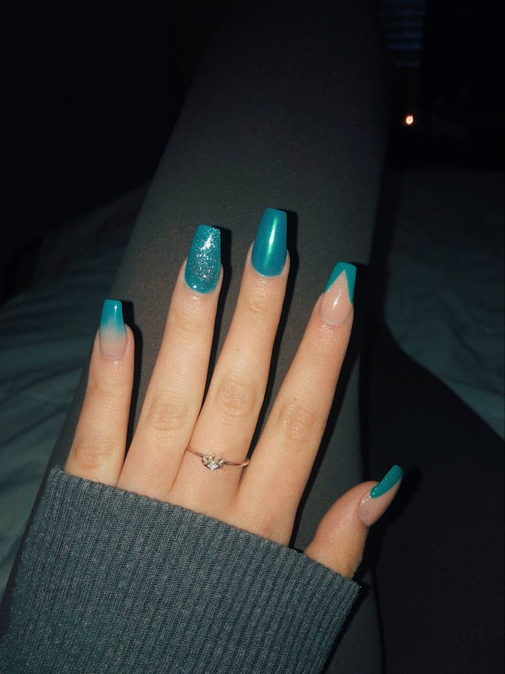 Matte Turquoise Acrylic Nails, Greenish Blue Nails Acrylic, Teal Prom Nails Acrylic, Prom Nails Turquoise, Teal Hoco Nails, Dark Teal Acrylic Nails, Turquoise Nails Short, Teal Prom Nails, Blue Teal Nails