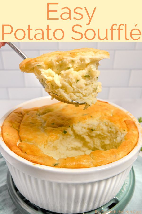 Souffle Recipes Easy, Ramekin Recipe, Thanksgiving Potatoes, Potato Souffle, Sweet Potato Recipes Mashed, Sweet Potato Souffle, Souffle Recipes, Mash Recipe, Easy Potato Recipes