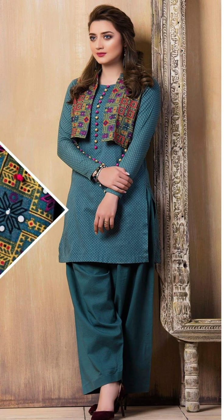 Pinterest: @cutipieanu Salwar Kameez With Jacket, Kamiz Shalwar Design, Kurti With Jacket, Salwar Dress, Pakistani Fashion Casual, Mahira Khan, Pakistani Dresses Casual, Hippy Chic, Salwar Kamiz