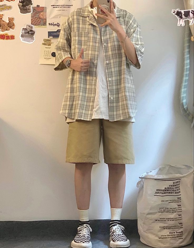 Men Soft Outfit, Male Outfits Soft, Picnic Fits Men, Male Simple Outfit, Oversized Masc Outfit, Soft Summer Outfits Men, Summer Soft Boy Outfits, Trans Guy Outfits Summer, Summer Enby Outfits