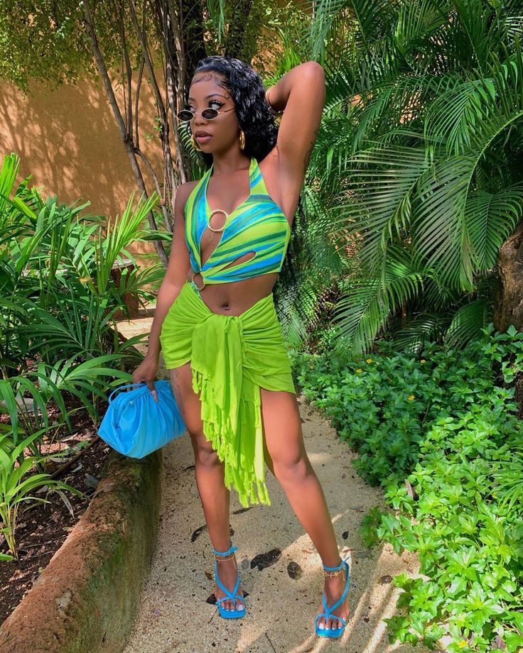 Spring Romper Outfit, De'arra Outfits, Vacation Romper, Vacay Fits, Jamaica Outfits, Boho Fits, Cute Vacation Outfits, Jamaica Travel, Vacay Outfits