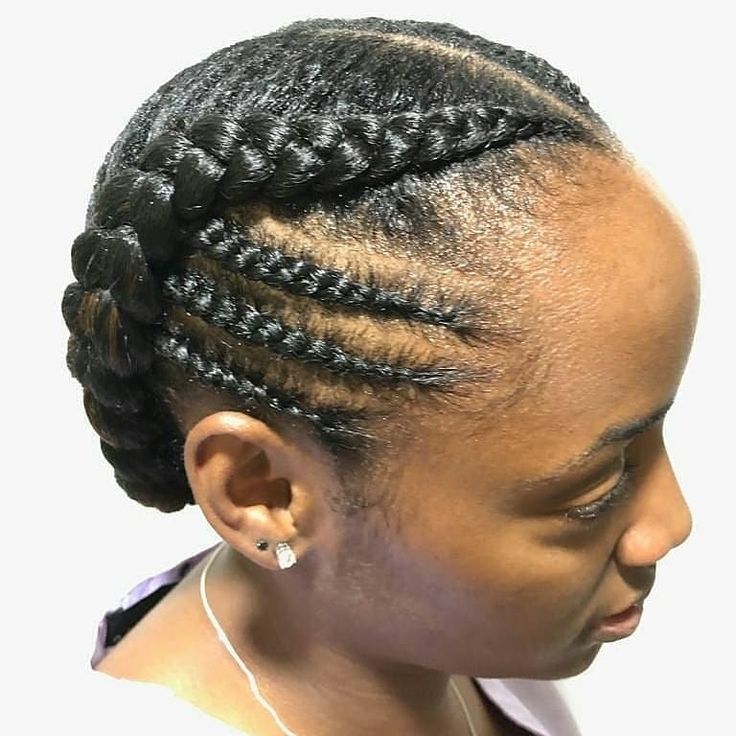 Easy Corn Rows Braids, 2 Conrows Lines Natural Hair, Flat Cornrows Natural Hair, Simple Conrow Ideas, Side Cornrows With Twists, Big Conrows Lines For Black Women, Half Cornrows Half Natural Hair, Corn Row Styles For Black Women, Cornrow Hairstyles For Black Women Corn Rows