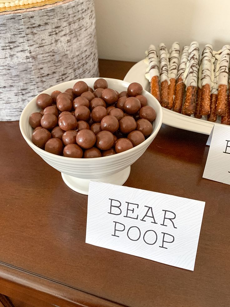 Bear Poop Dessert Teddy Bear Themed Food Ideas, Bear Theme Party Decoration, Bearly Wait Food Ideas, Brown Party Theme Aesthetic, Bear Gender Reveal Food, Bear First Birthday Party Food, Bear Themed Drinks, We Can Barely Wait Dessert Table, Teddy Bear Picnic Birthday Party Food