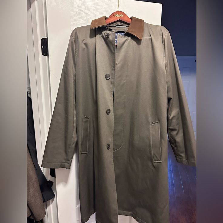 Raincoat In Mint Condition. Never Worn. I Got The Wrong Size And Can’t Return. Tags See Still Attached. Size Says 40r. I Wear A Large In Just About Anything And Fits Perfect Winter Gabardine Raincoat With Long Sleeves, Winter Long Sleeve Gabardine Raincoat, Winter Gabardine Raincoat, Classic Winter Raincoat With Pockets, Classic Business Raincoat For Winter, Classic Winter Business Raincoat, Classic Long Sleeve Fall Raincoat, Classic Long Winter Raincoat, Classic Long Single Breasted Raincoat