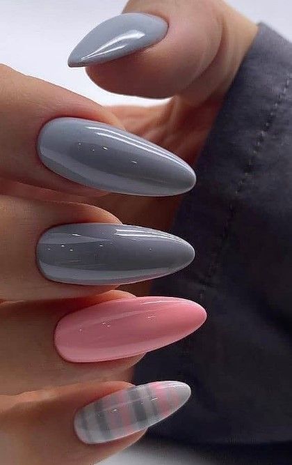 Gray And Pink Nails, Late Winter Nails, Quick Nail Art, Manicure Nail Designs, Plaid Nails, Gray Nails, Makijaż Smokey Eye, Pretty Nail Art, Chic Nails