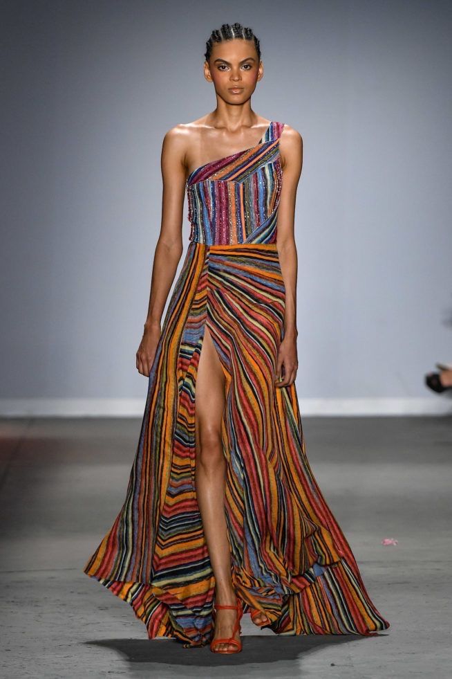 Afro Centric Fashion, Street Art Fashion, Vik Muniz, Strega Fashion, Spring Lookbook, Kaftan Designs, Couture Wedding Gowns, Men Spring, 2023 Trends