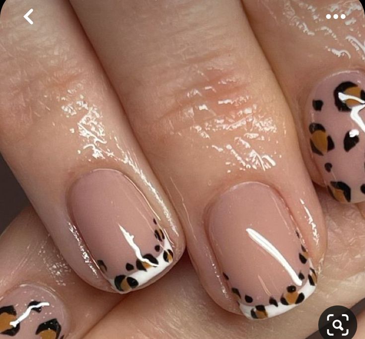 French Nails With Leopard Print, Leopard Nail Tips, Animal Print Tip Nails, Nails Print Animal, Short Leapord Nails, Animal Print Short Nails, Leopard Tip Nails, Ideas For Short Nails Gel, 2024 Nail Ideas