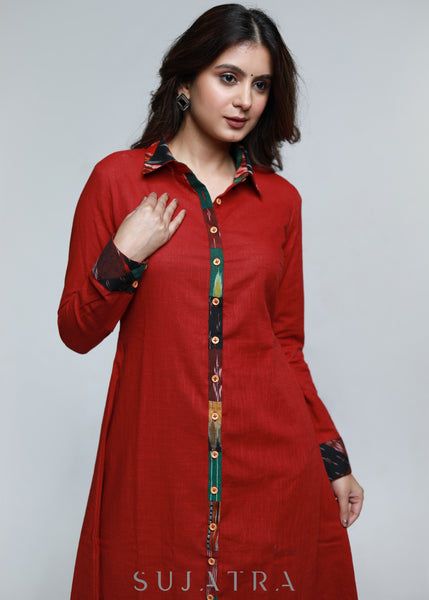 Latest Designer Kurtis, Brocade Blouse Designs, Designer Kurtis Online, Indian Kurti Designs, Brocade Blouse, Hand Embroidery Dress, Neck Designs For Suits, Salwar Designs, Cotton Kurti Designs