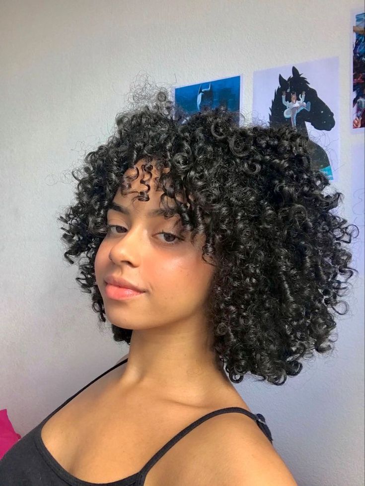 Mid Length 3b Curly Hair, 3c Haircuts Curly Hair, Short Curly Haircuts 3c, 3c Short Curly Hair, Short Curly Hair 3c, Short Curly Cuts Natural Curls, Round Curly Haircut, Short 3c Hair, Short Hairstyles Wavy Hair