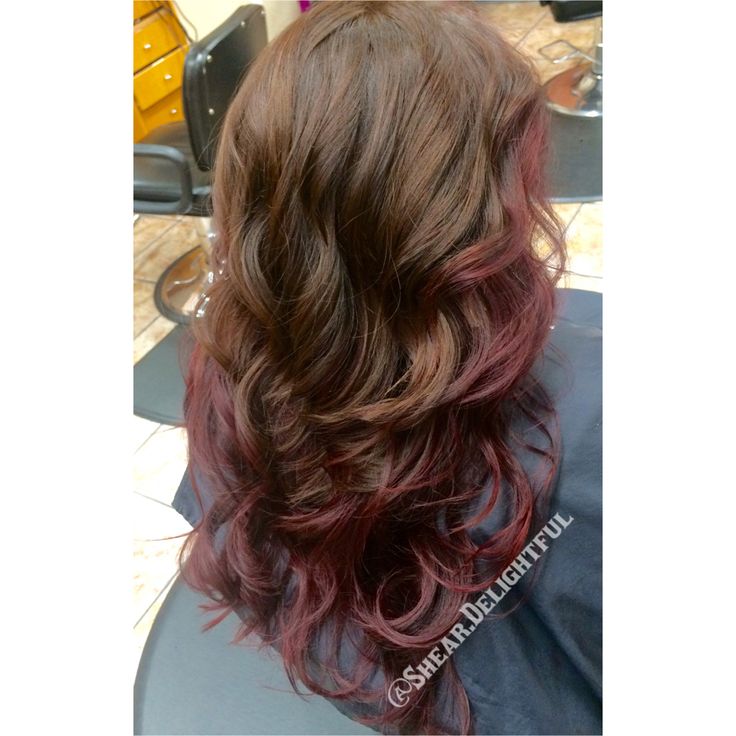 Golden ash brown hair with red violet underneath Wine Red And Brown Hair, Red Violet Highlights In Brown Hair, Light Brown Burgundy Hair Color, Burgundy Streaks In Brown Hair, Brown Hair With Burgundy Underneath, Light Brown Hair With Red Underneath, Brown With Red Underneath, Red Underdye Hair Brown, Brown Hair With Red Underneath