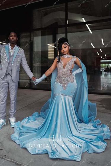 Prom Cinderella Dress, Light Blue Prom Dresses Black Women, How To Make A Prom Dress, Disney Prom Dresses Princesses, Prom Color Ideas, Hood Prom, Prom Dresses With Cape, Prom Dress With Cape, Cinderella Prom Dress