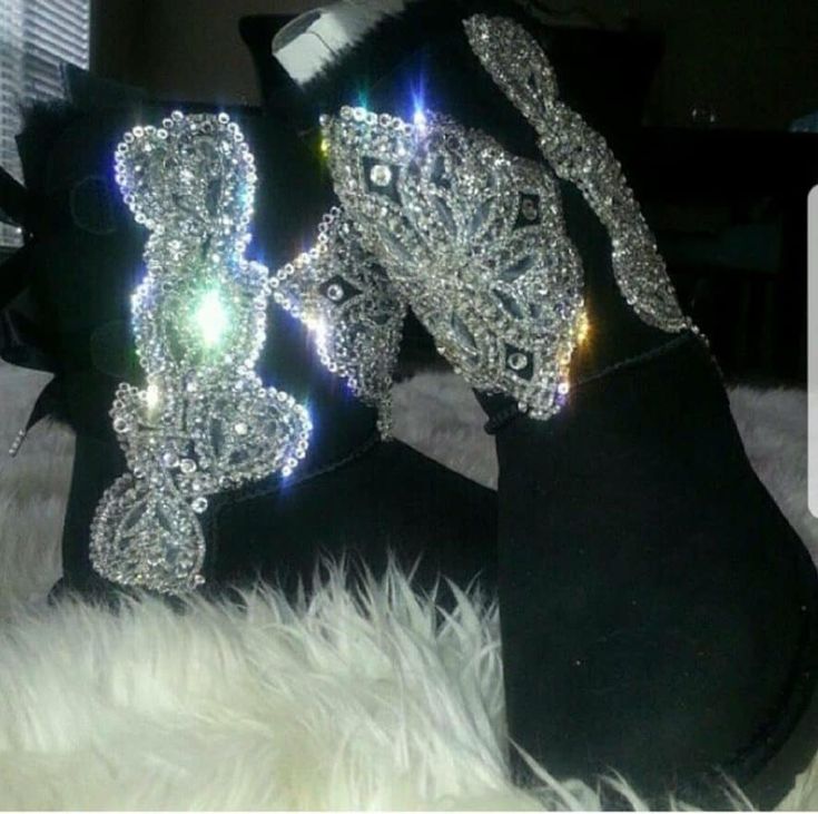 UGG UGGS Strass Embellished snow boots. We take Ugg boots and add embellishments. We shop authentic UGGS boots Winter Evening Embellished Boots, Winter Embellished Round Toe Boots, Winter Embellished Boots With Round Toe, Elegant Boots With Rhinestone Fringe And Round Toe, Glamorous Winter Boots With Rhinestones, Glamorous Rhinestone Winter Boots, Glamorous Winter Boots With Bling, Glamorous Winter Boots With Rhinestone Fringe, Winter Boots With Rhinestones And Round Toe