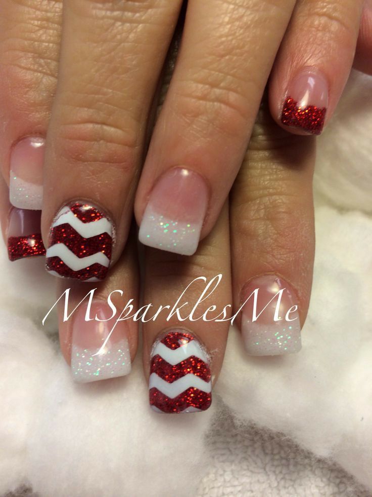 November Nail, Nail Art Noel, Chevron Nails, 19 November, French Tip Nail Designs, November Nails, Holiday Nail Designs, Christmas Nail Art Designs, Red Nail Designs