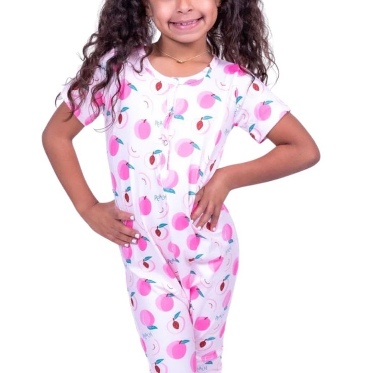 Peaches Comfy Cute Sleepwear Onesie. Perfect For Relaxing At Home Or A Onesie Party With Friends! Brand New In Plastic Sanitized Sealed Wrap. True To Size. This Onesie Can Also Be Paired As A Mommy And Me Set With Our Kids Set. Available In Our Closet! Playful Pink Onesie For Playdate, Playful Summer Onesie For Sleepovers, Playful Onesie For Summer Sleepovers, Playful White Onesie For Playdate, Fitted Summer Onesie For Bedtime, Summer White Onesie For Bedtime, White Summer Onesie For Bedtime, Playful Fitted Onesie For Sleepovers, White Summer Bedtime Onesie