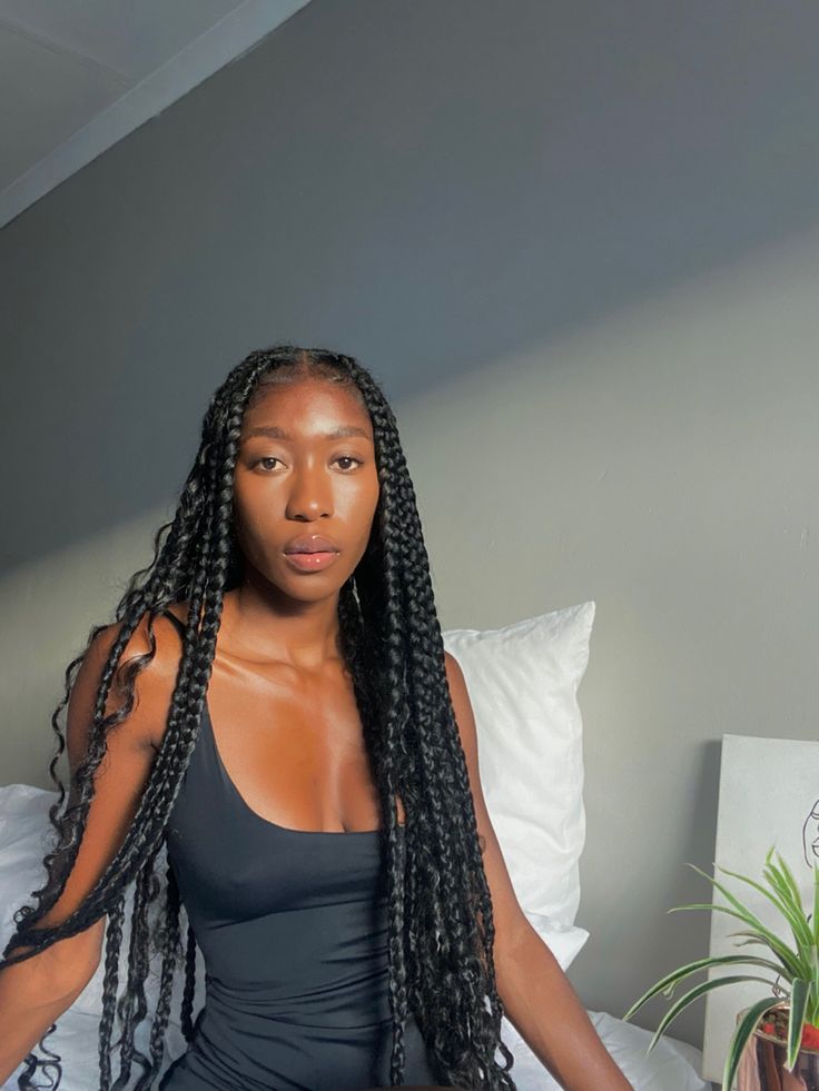 Long Chunky Braids, Large Braids Curly Ends, Chunky Boho Braids, Chunky Goddess Braids, Goddess Jumbo Braids, Black Jumbo Braids, Chunky Braids For Black Women, Goddess Braids Jumbo, Large Goddess Braids