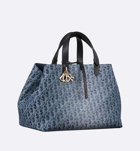 Fall 2024 Collection - Women's Fashion | DIOR Dior Denim Bag, Dior Toujours Bag, Dior Star, Icon Shoes, Dior Oblique, Womens Designer Bags, Dior Book Tote, Star Shoes, Backpack Tote Bag