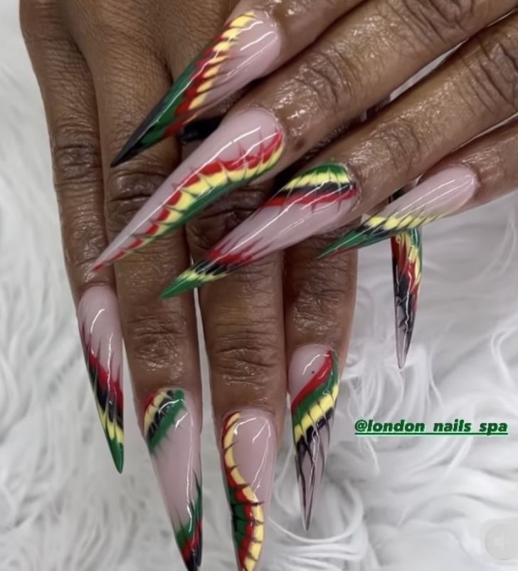 Jamaican Color Nails, Jamaica Inspired Nails, Jamaican Nails Ideas, Bob Marley Nails, Juneteenth Nail Design, Juneteenth Nails, Jamaica Nails, Rasta Nails, Month Ideas