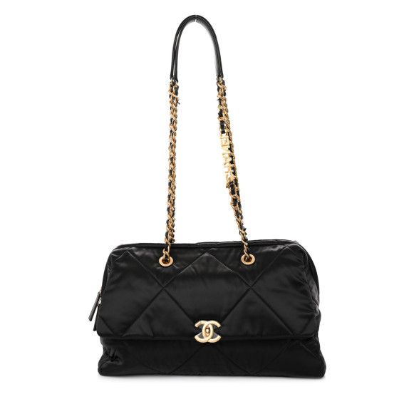 This is an authentic CHANEL Satin Quilted Large Bowling Bag Flap in Black. This chic shoulder bag is crafted of diamond quilted satin fabric in black. The bag features a front flap with a gold CC logo turn lock, and a gold chain link leather threaded shoulder strap. The CC turn lock opens to a matching interior with a zipper and patch pocket. Satin Quilt, Chanel Crossbody, Coco Handle, Quilting Frames, Chanel Tweed, Bag Chanel, Bowling Bag, Chanel Shoulder Bag, Bowling Bags