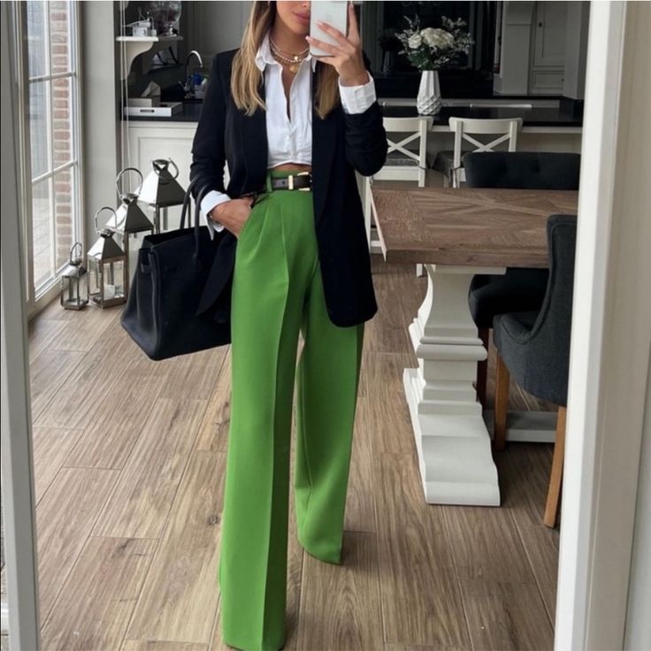 Bloggers Favorite! The Exact One You’re Purchasing Is In The Last 3 Pics! Conference Outfit, Mode Ab 50, Elegantes Business Outfit, Look Zara, Business Professional Outfits, Mode Kimono, Mode Zara, Blazer Outfit, Stylish Work Outfits