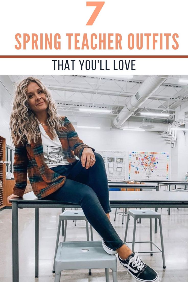 Trendy Outfits Teacher, Casual Teacher Outfits With Tennis Shoes, Teacher Leggings Outfit Spring, Cute Teacher Outfits Spring, Teacher Outfit Leggings, Teacher Casual Friday Outfit Jeans, Trending Teacher Outfits, Active Teacher Outfits, Spring Leggings Outfit Work