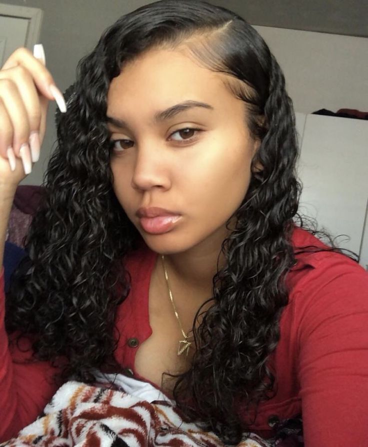 pin ‘ @kjvougee ♥️ Mixed Curly Hair, Cute Curly Hairstyles, Short Curly Haircuts, Curly Hair Styles Easy, Hairdos For Curly Hair, Deep Wave Hairstyles, Bleached Hair, Hair Quality, Baddie Hairstyles