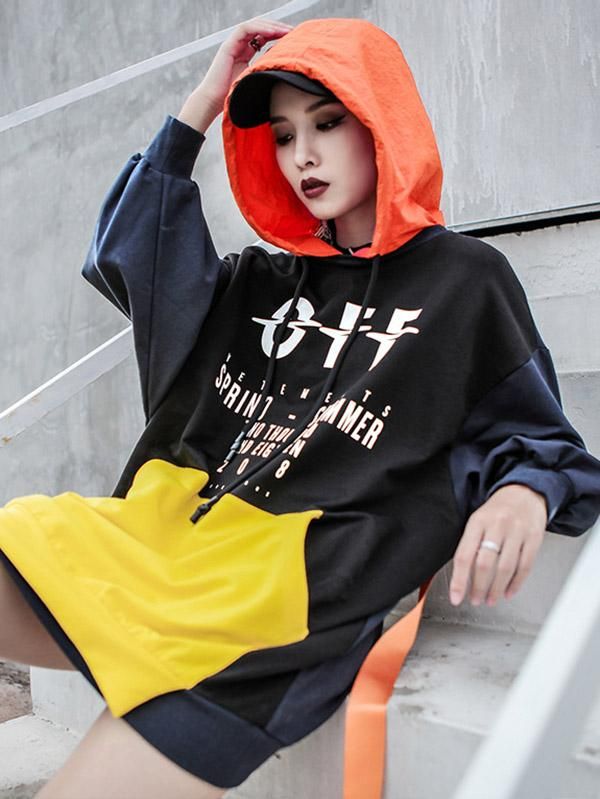 Sku CY-!67300 Material >80%Cotton Style Hooded Feature Contrast Color , Split-joint Occasion Original Creation , Stylish Selection Seasons Spring , Autumn Type Hoodies&sweatshirt Tops Color BLACK Size FREE SIZE Please consult the size chart we provide for this item's measurements to help you decide which size to buy.Please note: There may be 1-3cm differ due to manual measurement.CMINCH Bust Shoulder Sleeve Hemline Length Sleeve Opening FREE SIZE 148 120 51.5 91 85 20-30 Model's information : Weight : 46 KgHeight : 164 Cm (64.57 Inches)Bust : 78 Cm (30.71 Inches)Waist : 60 Cm (23.62 Inches)Hips : 80 Cm (31.50 Inches) Spring Outdoor Hoodie With Letter Print, Spring Outdoor Letter Print Hoodie, Winter Sports Sweatshirt With Drawstring, Hooded Color Block Top For Streetwear, Color Block Tops For Winter Streetwear, Winter Color Block Tops For Streetwear, Winter Sportswear Sweatshirt With Drawstring, Black Long Sleeve Hoodie For Outdoor Activities, Black Long Sleeve Hoodie For Outdoor