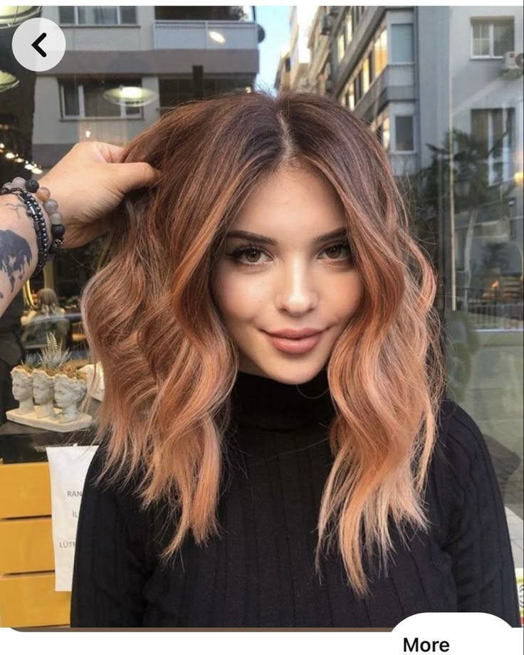 Brown Roots Strawberry Blonde Hair, Red Rose Gold Balayage, Copper Balayage Medium Hair, Copper Hair Ombre Balayage, Rose Gold Hair 2023, Rose Copper Balayage, Long Copper Hair Balayage, Peach Hair Brunette, Cool Copper Balayage