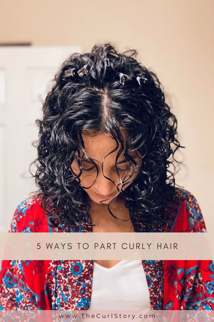 Naturally Curly Hair Cuts With Layers, Curly Hair Cuts With Layers And Bangs, Curly Hair Middle Part, Part Curly Hair, Easy Wedding Hairstyles, Layered Curly Haircuts, Hair Middle Part, Curly Styling, Natural Curly Hair Cuts