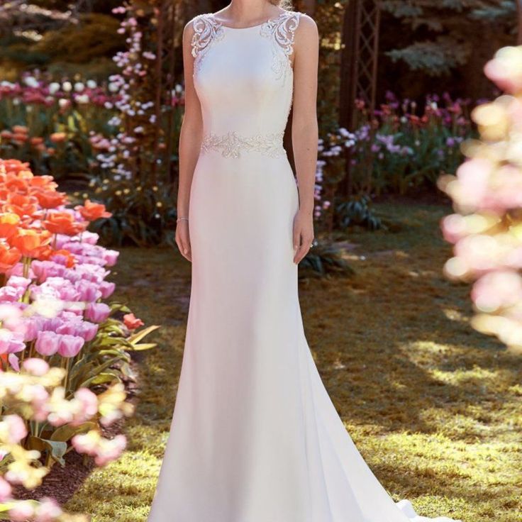 Beautiful Boat Neck Crepe Sheath Gown With Beaded Lace Detail Brand New! Stock Sample! Color- Ivory Over 50 Wedding, Over 50 Wedding Dress, Sheath Bridal Gown, Backyard Wedding Dresses, Rebecca Ingram, Outdoor Wedding Dress, Garden Wedding Dresses, Preowned Wedding Dresses, Wedding Dresses Photos