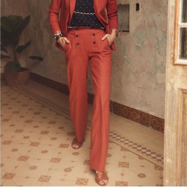 Excellent Condition Chic Red Wide Leg Pantsuit, Red Fitted Wide Leg Office Pants, Red Fitted Wide Leg Pants For Office, Red Wide-leg Pants For Office, Chic Red Bottoms For Business Casual, Red Pantsuit With Trousers For Formal Occasions, Red Elegant Business Casual Bottoms, Red Elegant Pantsuit, Elegant Red Business Casual Bottoms