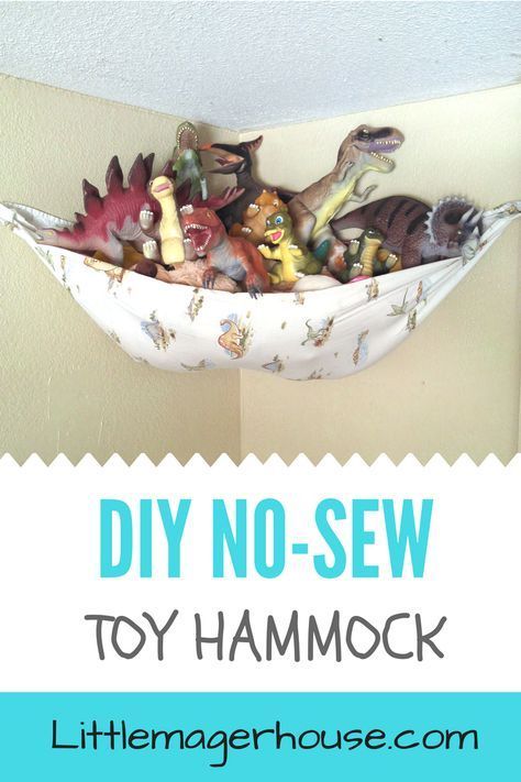 a toy hammock with dinosaurs in it that says diy no - sew