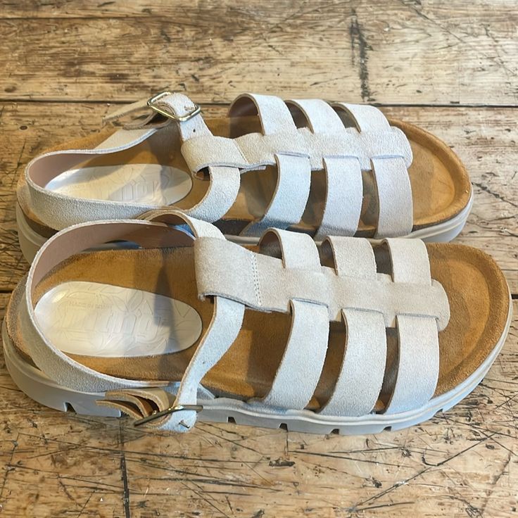 Brand New Perfect Condition Selling Because Window Passed For Return But They Were Too Big. Size 40 Super Cute! Ankle Strap Sandals, Strap Sandals, Big Size, Women's Shoes Sandals, Ankle Strap, Shoes Sandals, Super Cute, Women Shoes, Sandals